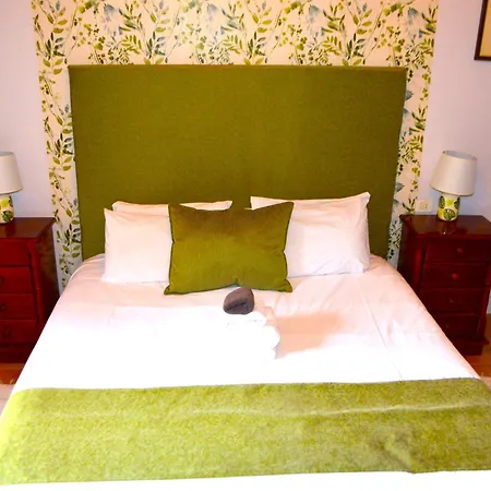 Ziggys Mountain Retreat (adults Only) Bed & Breakfast 3*