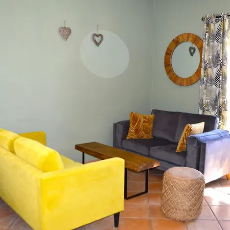 Ziggys Mountain Retreat (adults Only) Bed & Breakfast