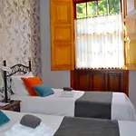Ziggys Mountain Retreat (adults Only) 빌라플로르